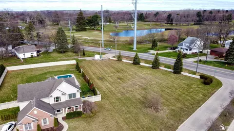 1691 Glenridge, Monroe, MI 48162 photo 3