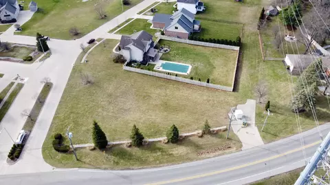 1691 Glenridge, Monroe, MI 48162 photo 5