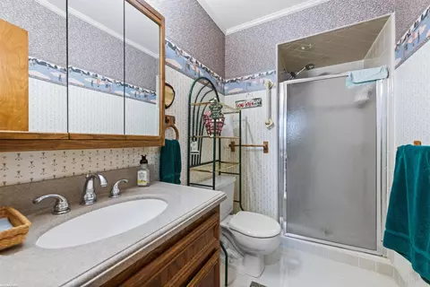 Bath - 15300 Crestwood, Macomb, MI 48044 photo 3 of 4