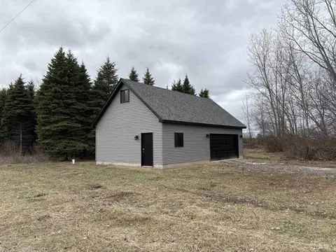 4136 Duprie, Standish, MI 48658