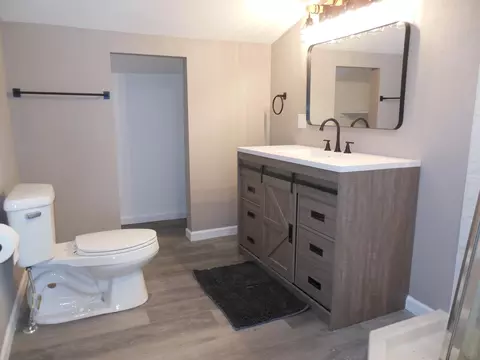 Bath - 265 E Oak, Harrison, MI 48625 photo 3 of 4