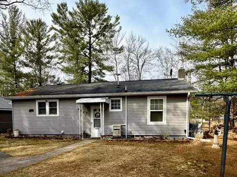 4527 River Ln, Alger, MI 48610