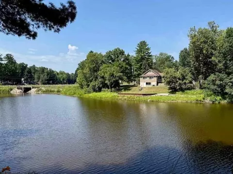 4535 River Ln, Alger, MI 48610