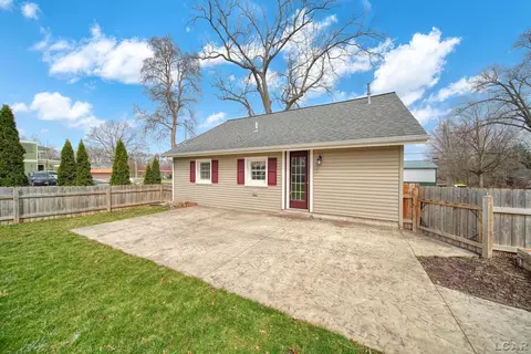 Exterior - 126 E Albert, Adrian, MI 49221 photo 4 of 7