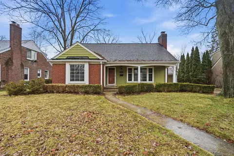 32200 Arlington, Beverly Hills, MI 48025