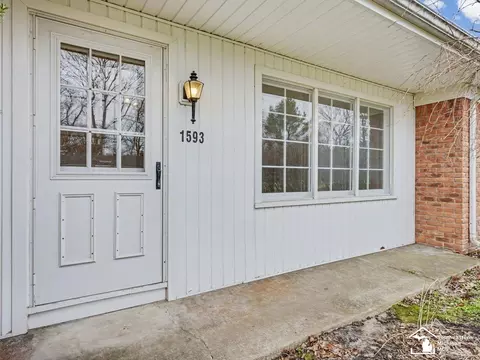 Exterior - 1593 Longfellow, Temperance, MI 48182 photo 4 of 10