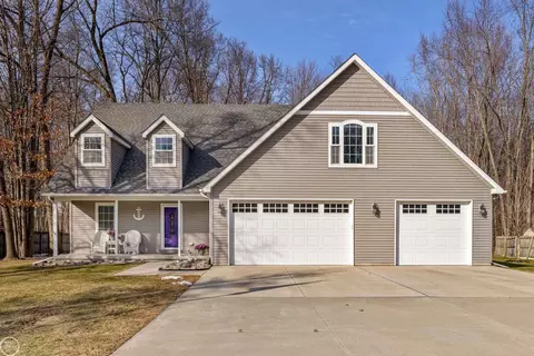 3202 Fruit, Clay, MI 48001