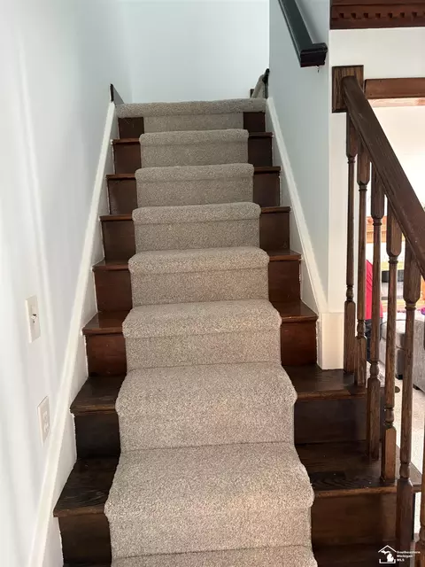 Entry Way - 1953 Vivian Rd, Monroe, MI 48162 photo 1 of 1