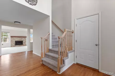 Entry Way - 1505 Wind Dancer, Tecumseh, MI 49286 photo 2 of 2