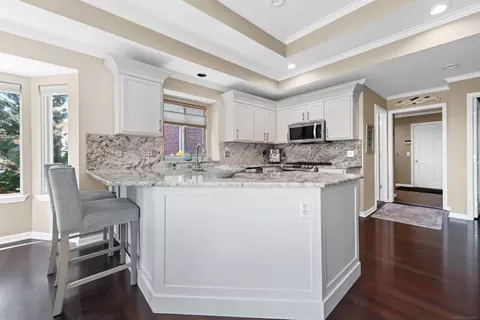 Kitchen - 20470 Gloria, Macomb, MI 48044 photo 3 of 4