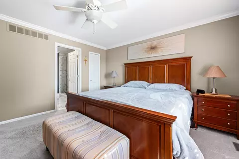Bedroom - 20470 Gloria, Macomb, MI 48044 photo 1 of 4