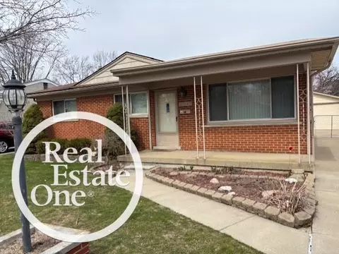 22943 Masonic, Saint Clair Shores, MI 48082