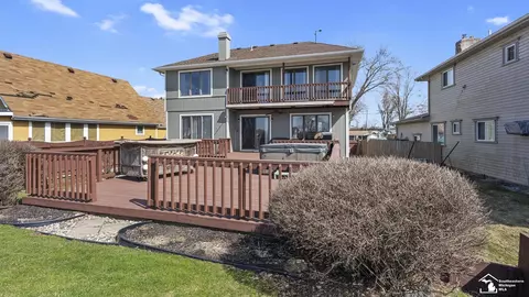 30990 Bayview, Gibraltar, MI 48173