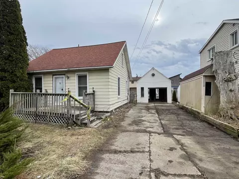 46440 Jefferson, Chesterfield, MI 48047