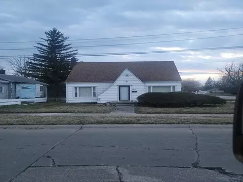 2103 Lynnwood, Saginaw, MI 48601