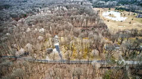 View/Area - 1636 E Siebert, Midland, MI 48642 photo 3 of 6