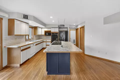 Kitchen - 1636 E Siebert, Midland, MI 48642 photo 1 of 6