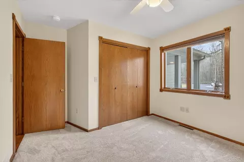 Bedroom - 1636 E Siebert, Midland, MI 48642 photo 2 of 10