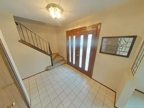 Entry Way - 15801 Van Meter, Macomb, MI 48044 photo 1 of 4