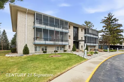 5921 W Michigan #B-1, Saginaw, MI 48638