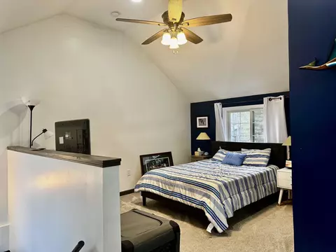 Bedroom - 5311 Pointview, Harrison, MI 48625 photo 3 of 4