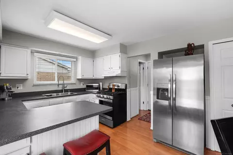 Kitchen - 18250 Millstone, Macomb, MI 48044 photo 3 of 3