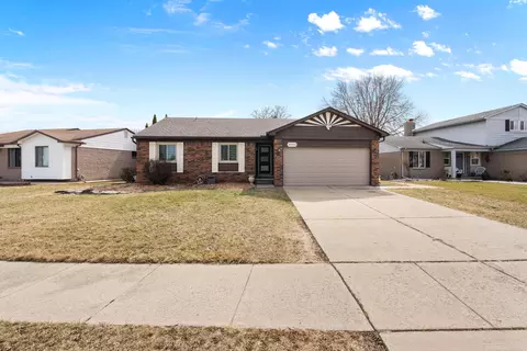 Exterior - 18250 Millstone, Macomb, MI 48044 photo 2 of 9