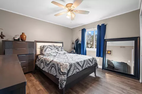 Bedroom - 18250 Millstone, Macomb, MI 48044 photo 1 of 5