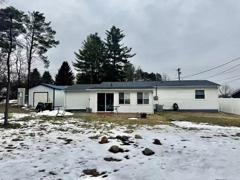 Exterior - 128 Bond, Harrison, MI 48625 photo 4 of 4