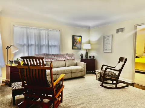 Living - 1361 N State, Gladwin, MI 48624 photo 1 of 5