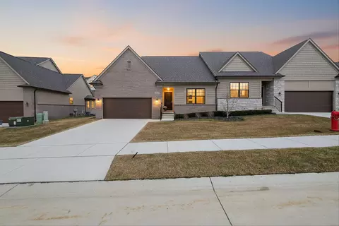 660 Brookstone, Oxford, MI 48371