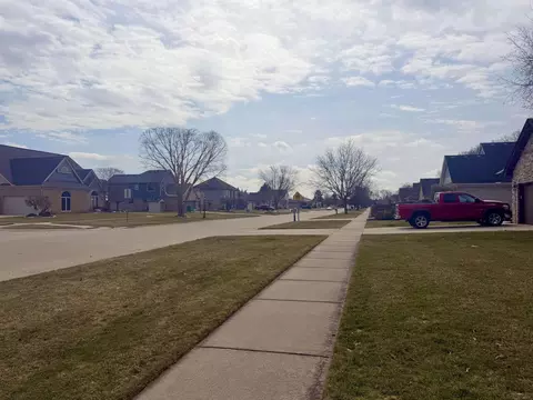 View/Area - 48401 Valley Forge Dr, Macomb, MI 48044 photo 2 of 2