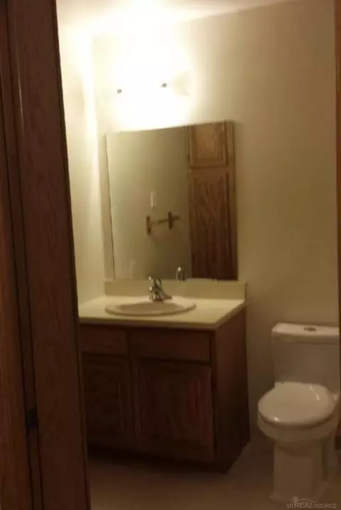 Bath - 15530 Ashley, Macomb, MI 48044 photo 1 of 3