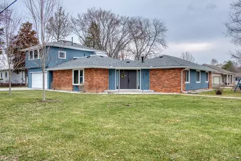 1532 Alta Vis, Owosso, MI 48867