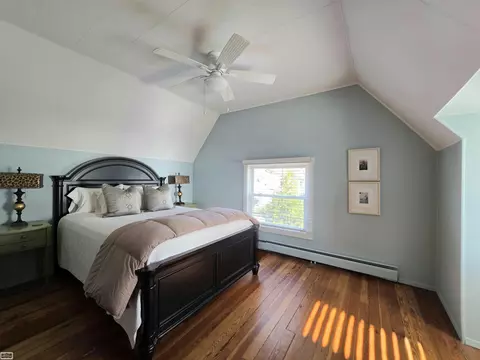 Bedroom - 206 Edgewater, Algonac, MI 48001 photo 4 of 7