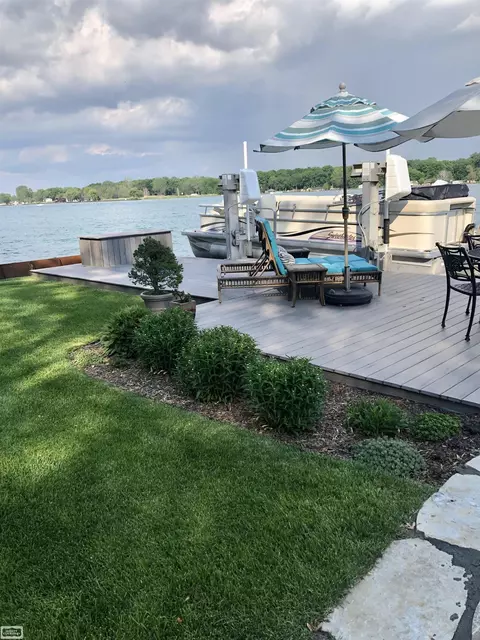 Exterior - 206 Edgewater, Algonac, MI 48001 photo 2 of 3