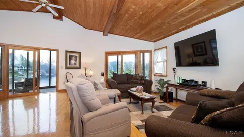 Living - 11608 Bradley, Jerome, MI 49249 photo 1 of 3