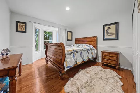 Bedroom - 47310 Beacon Sq, Macomb, MI 48044 photo 1 of 3