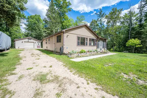 10262 Anger, Harrison, MI 48625 photo 43
