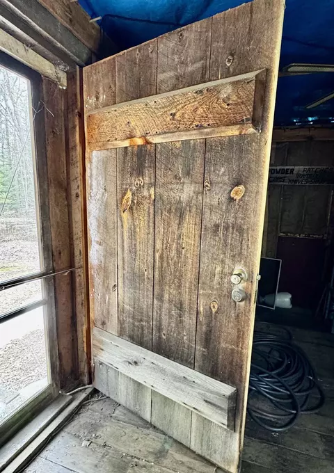 Entry Way - 10258 Anger, Harrison, MI 48625 photo 1 of 1