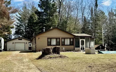 10262 10258 Anger, Harrison, MI 48625