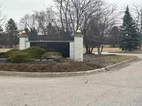 1108 Carrie Lynn, Bay City, MI 48706