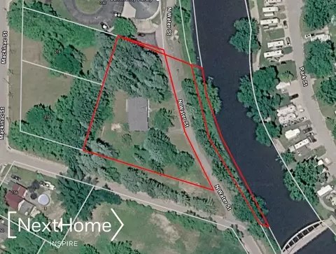 View/Area - 229 N Water, Au Gres, MI 48703 photo 7 of 8