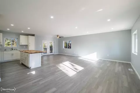 Living - 229 N Water, Au Gres, MI 48703 photo 2 of 2