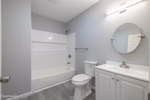 Bath - 229 N Water, Au Gres, MI 48703 photo 1 of 2