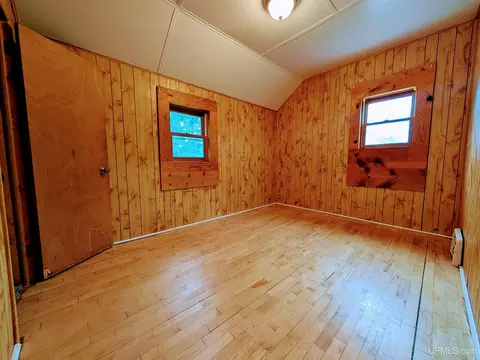 Bedroom - 314 Cherry, Iron River, MI 49935 photo 5 of 6