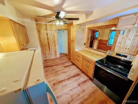 Kitchen - 314 Cherry, Iron River, MI 49935 photo 1 of 3