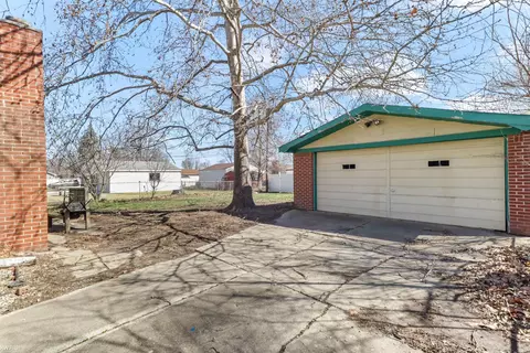 Exterior - 6715 Niagara, Romulus, MI 48174 photo 4 of 6