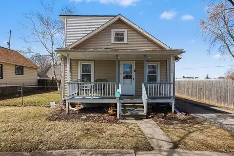 1804 S Kiesel, Bay City, MI 48706