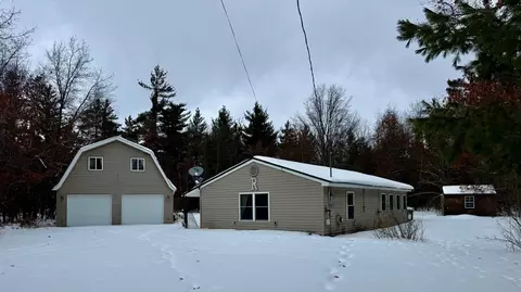 881 E Kittle, Mio, MI 48647 photo 4
